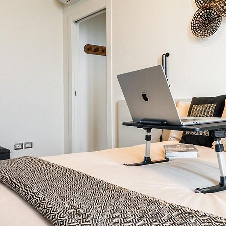 Al 33 Di Via Roma - Apartments Кардано ал Кампо Екстериор снимка
