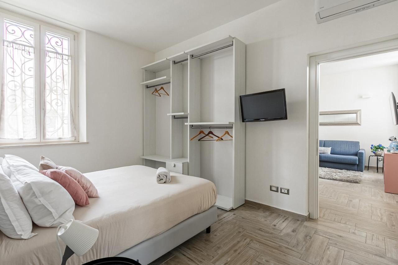 Al 33 Di Via Roma - Apartments Кардано ал Кампо Екстериор снимка