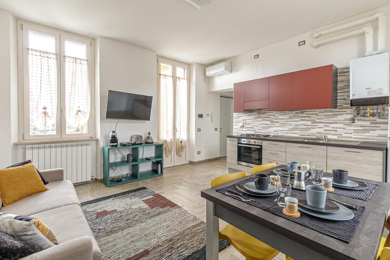 Al 33 Di Via Roma - Apartments Кардано ал Кампо Екстериор снимка