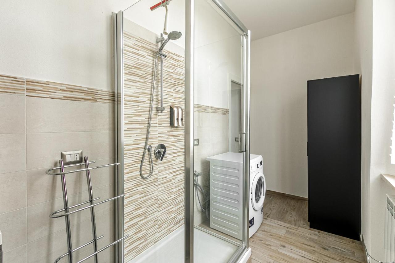 Al 33 Di Via Roma - Apartments Кардано ал Кампо Екстериор снимка