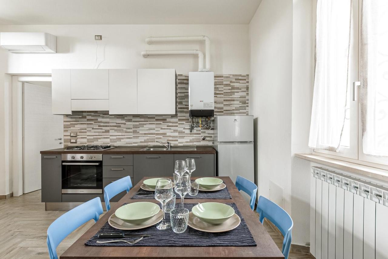 Al 33 Di Via Roma - Apartments Кардано ал Кампо Екстериор снимка