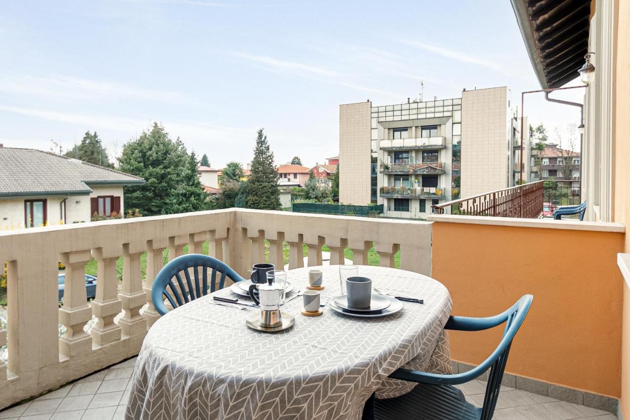 Al 33 Di Via Roma - Apartments Кардано ал Кампо Екстериор снимка