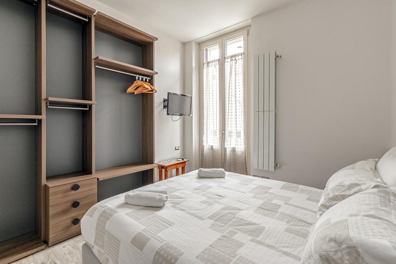 Al 33 Di Via Roma - Apartments Кардано ал Кампо Екстериор снимка