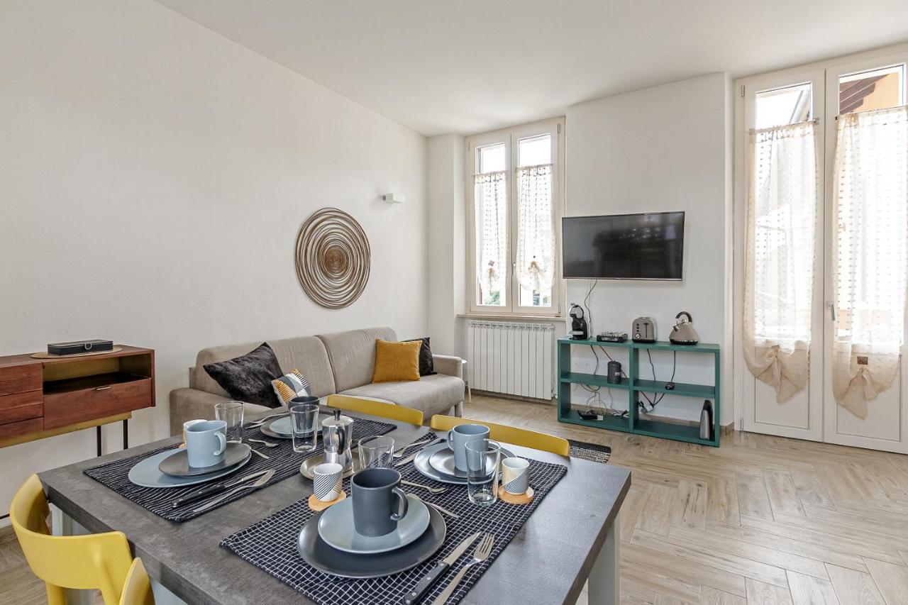 Al 33 Di Via Roma - Apartments Кардано ал Кампо Екстериор снимка