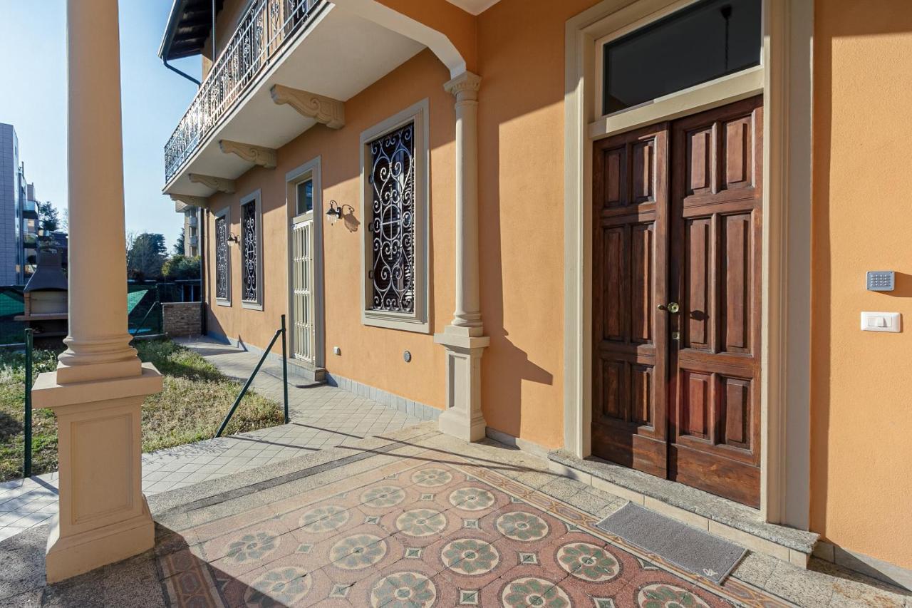 Al 33 Di Via Roma - Apartments Кардано ал Кампо Екстериор снимка