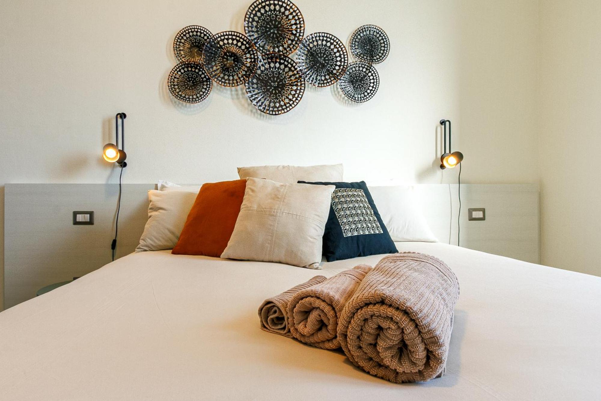 Al 33 Di Via Roma - Apartments Кардано ал Кампо Екстериор снимка