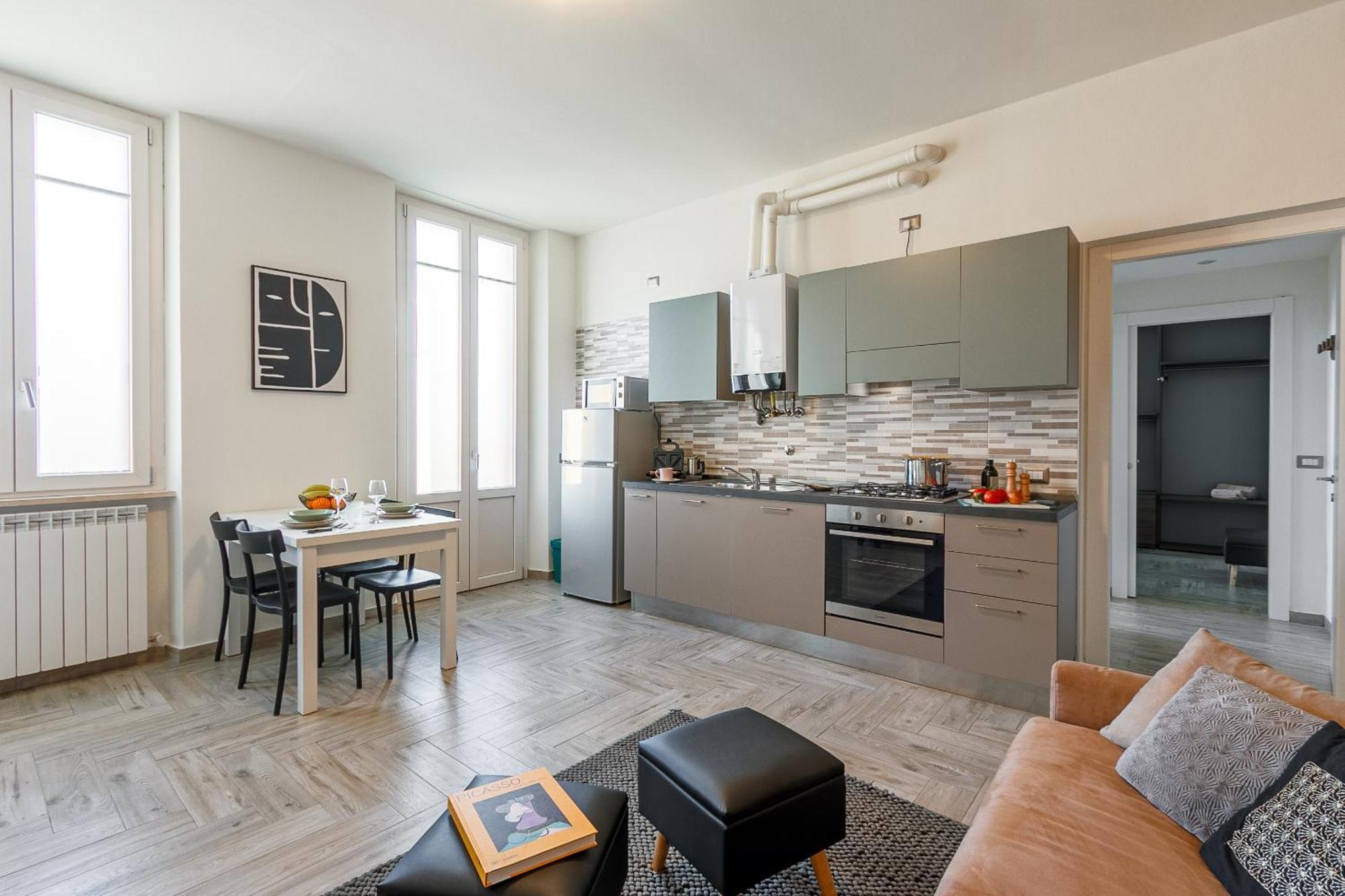 Al 33 Di Via Roma - Apartments Кардано ал Кампо Екстериор снимка
